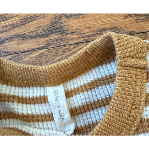 Quincy Mae Striped Top Size 3-6 Months - Picture 3 of 4